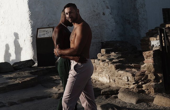 High End Photo Shoot in Mykonos Greece - Photo 29