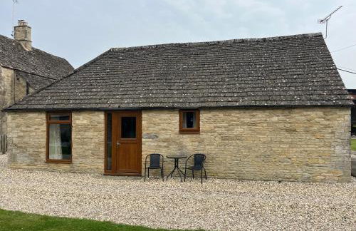 Tupenny Cottage, Old Mill Farm, Cotswold Water Park - Foto 8