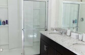 Marvelous Villa, South facing pool and hot tub, themed bedrooms near Disney - Foto 42