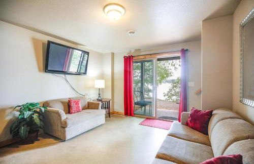 Lakefront Wisconsin Cabin Dock, Walk to Beach! - Foto 11