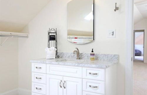 Sunset Point Pool House Close to Duke University - Foto 39