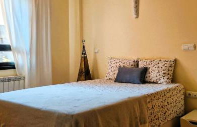 Apto con Garaje Admite Mascotas - Foto 8