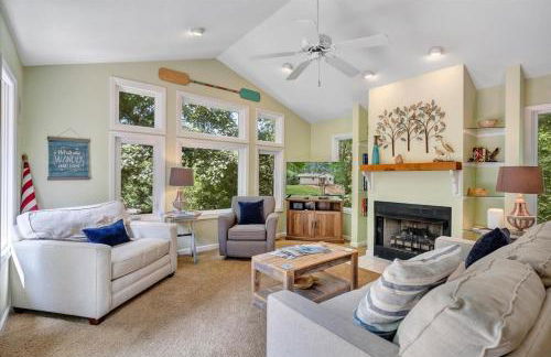 Reel Relaxed - Lakefront w/ Private Dock! - Foto 9