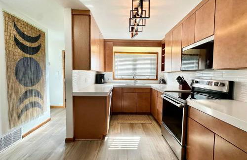 4BR Omaha Townhome | Perfect for Groups - Foto 16