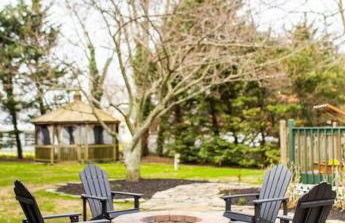 Cozy getaway - 5 min drive to beach - Foto 27