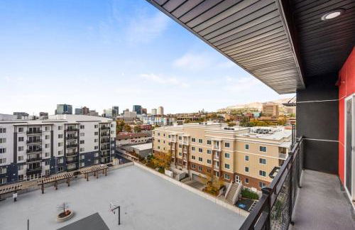 Heart of SLC Stocked w Everything you need - Foto 25