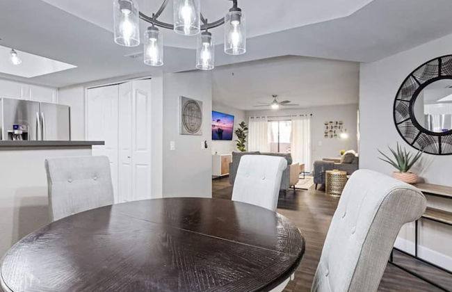 Beautiful Newly Remodeled 2-bdrm Biltmore Condo! - Foto 23