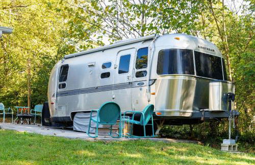 Cozy 1BR Airstream near Leipers Fork - Sleeps 3 - Foto 1