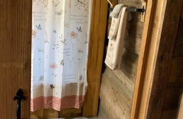 1850s Settlers Cabin at Wethero Ridge - Foto 7