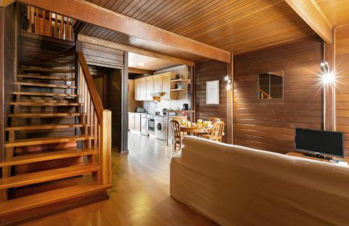 Unique Wooden Cottage - Foto 11