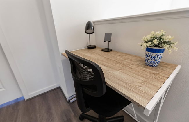 Private Hot Tub 3-bedroom 8 Miles From Disney - Photo 56