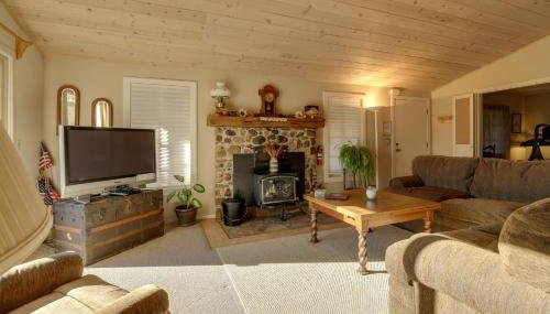 Secluded Mountain Hideaway < 8 Miles to Bass Lake! - Foto 5