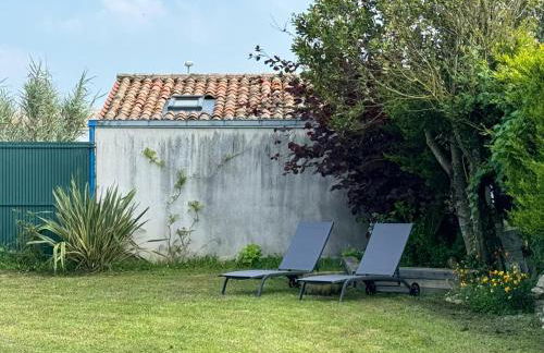 Maison de charme First d'Aromm - Plages, centre ville, phare de Chassiron - Calme, jardin clos, terrasse - Foto 22