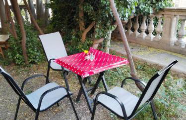 Garden in the center - Photo 4