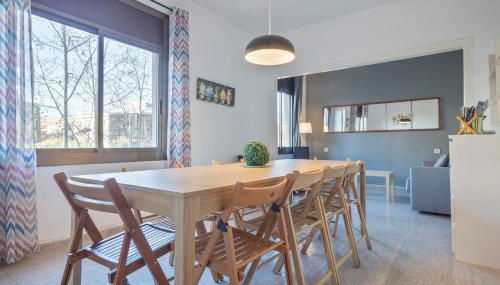 Apartamentos Tarradellas Sants Estació - Photo 4