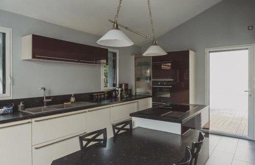 9 pers 160 M² +jardin- 10mn Nantes -30mn mer - Foto 67