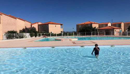 BARCARESA-Villa de Louis piscine vue mer, Lydia et plage - Foto 5