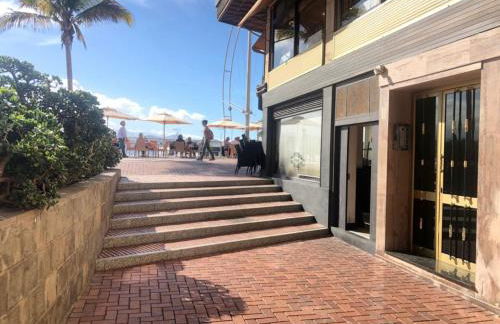 Sunset views over the sea By CanariasGetaway - Photo 23