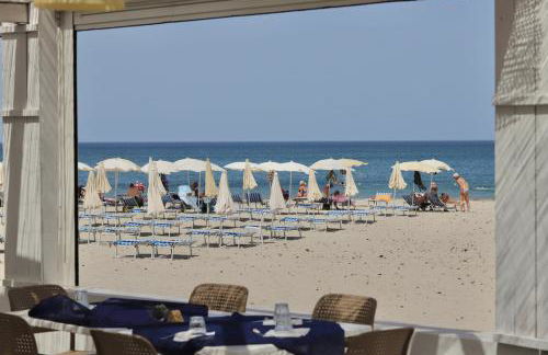 Residence with swimming-pool in Arborea just 300 meters from the beach - Foto 44