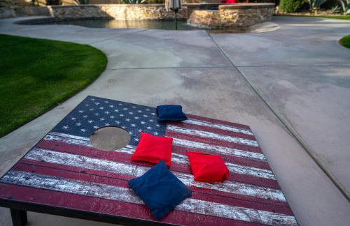 Coachella Play - 6BR Multi-Gen Fun Zone and Retreat with free heated pool - Foto 72