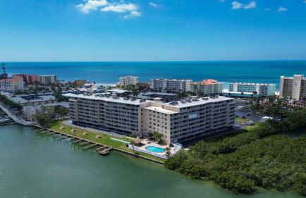 Bayshore Yacht & Tennis 216 - Foto 18