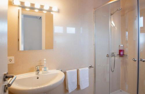 Villa Vista Reina - Luxury 6 Bedroom - Heated Pool- Views - Pool Table - Vista Lobos - Playa Blanca - Photo 39