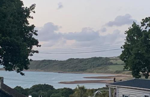 luxury new 3 bed caravan with stunning sea view on private beach in Thorness bay - Foto 11