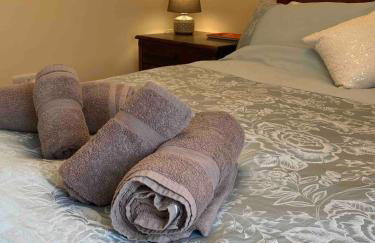 Charming Countryside Retreat Fast Wifi - Photo 26