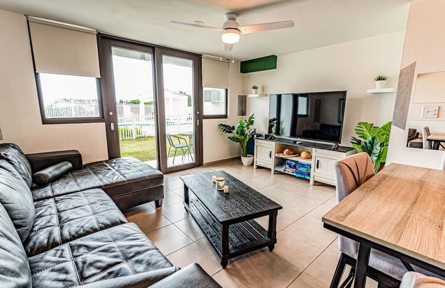 3 Bedroom Oceanfront Beach House - Photo 1