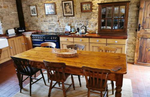 Pathways Holiday Cottage a Delightful 18th Century Stone Cottage in Derbyshire - Foto 9