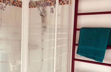 Joli duplex plein centre, parking sur demande à la réservation - Foto 17