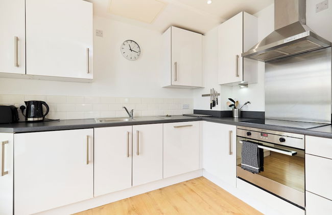 The Queensland Sanctuary - Trendy 2bdr Flat With Terrace - Photo 13