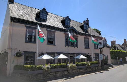 2 bed period cottage sleeps 4 in central Crickhowell - Photo 11