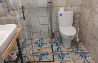 Dzika Dziura z jacuzzi - Foto 57