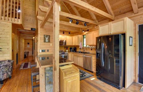 Lakefront Six Mile Vacation Rental with Dock - Foto 6