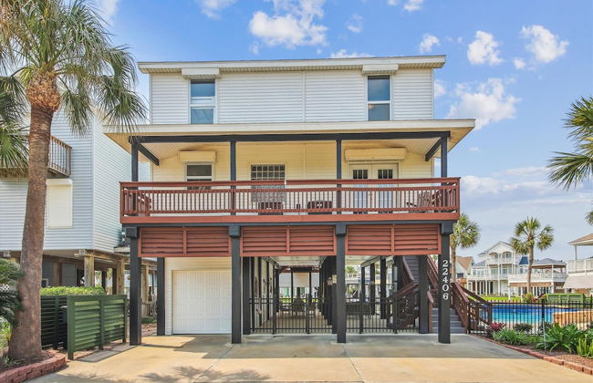 On Pool Time - Foto 28