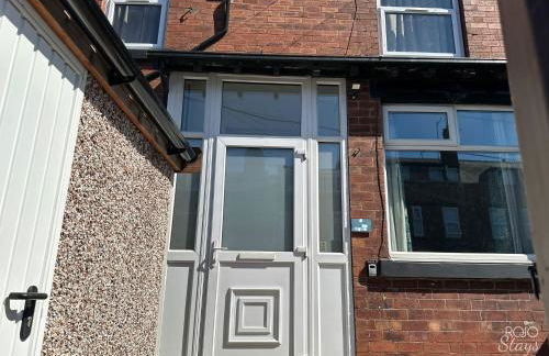 3 bedroom Leeds home for contractors & professionals with free Parking and Netflix nr motorway 5 mins to Royal Armouries - Foto 11