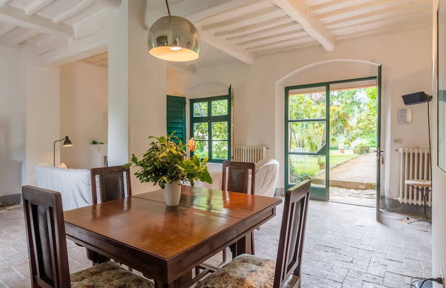 Farmhouse in Tuscany Near Renaissance Villa - Photo 35