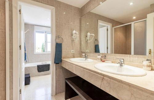 Casa adosada familiar en complejo con piscina - Bel Air 28 - Foto 28