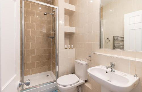 Cliffhanger 18 Castle Road - Foto 17