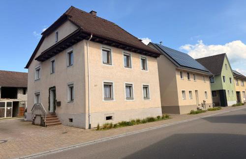 ARCOS Apartment - Geräumige 3-Zimmer-Wohnung mit 8 Einzelbetten - Perfekt für Familien, Gruppen oder Monteure - Foto 30