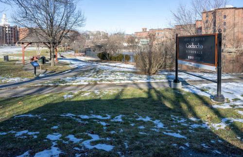 The Sunnyside Stay - Photo 32