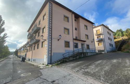 Casa La Fontana Bronchales - Foto 1