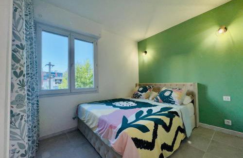 Golfe-Juan Gem, Pool & Beach - Photo 12