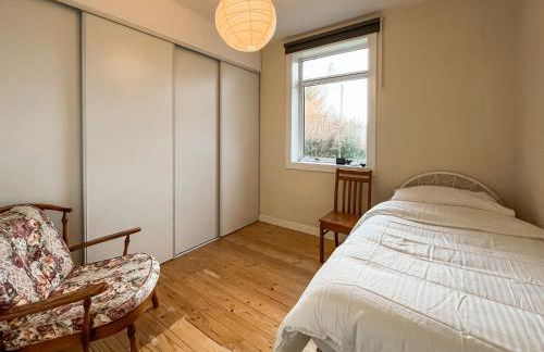 Holly Croft - Foto 12