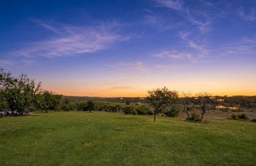 4-Bedroom Spacious Home with Guest House & Pool, Located on 9 Acres of Land - Foto 5