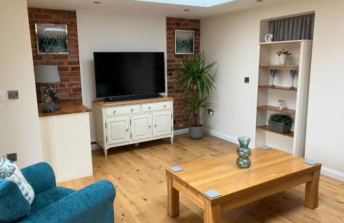 Honeyberry Cottage -PART OF ALTON COTTAGES - Foto 3