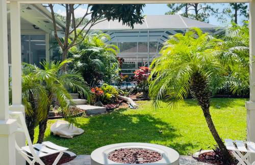 Luxury Jupiter Farm Getaway Pool, BBQ, Game Shed - Foto 32