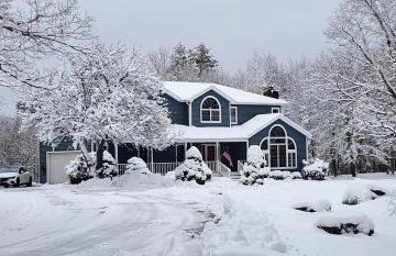 Lux estate! Hot tub, 8 acres, firepit, game room, private pond, EV, lots of privacy, 10 mins to town - Foto 51