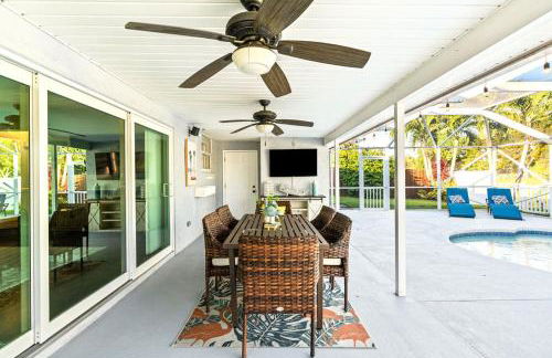 Heated PoolFire PitOutdoor KitchenCorn Hole - Foto 30